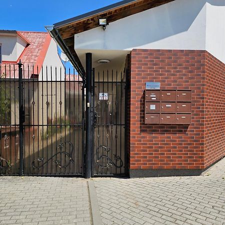 Olomouc New2 Apartment Bagian luar foto