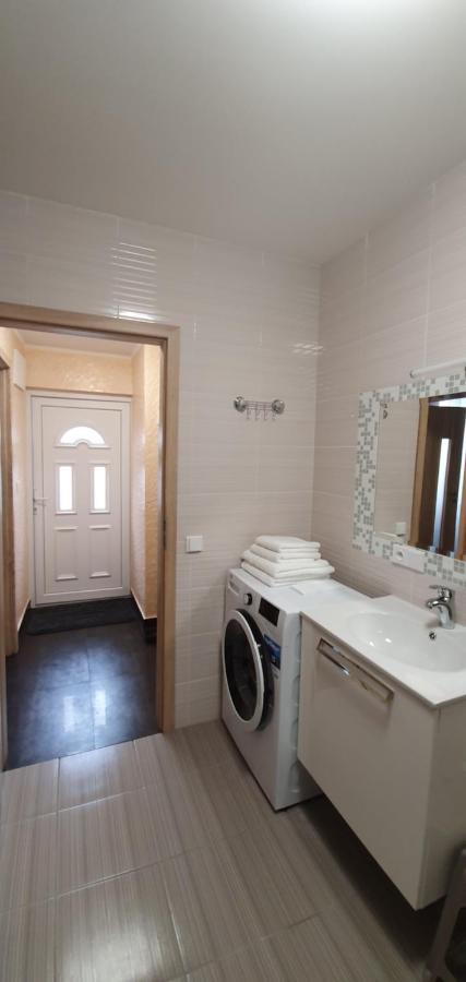 Olomouc New2 Apartment Bagian luar foto