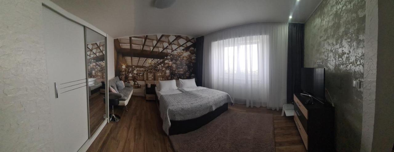 Olomouc New2 Apartment Bagian luar foto